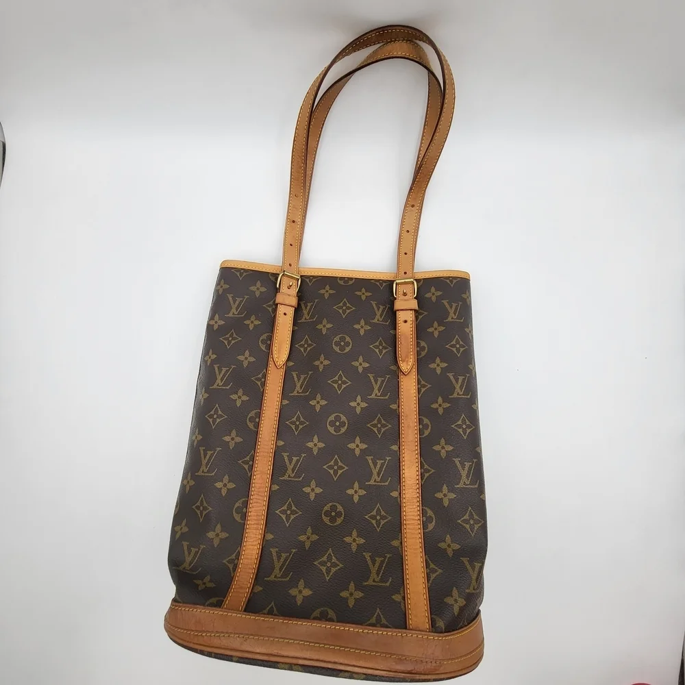 Louis Vuitton Monogram GM Bucket Shoulder Bag, Authentic..!!